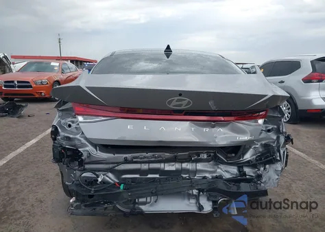 2024 Hyundai Elantra Limited z USA, uszkodzony, nr VIN KMHLP4DG9RU737027